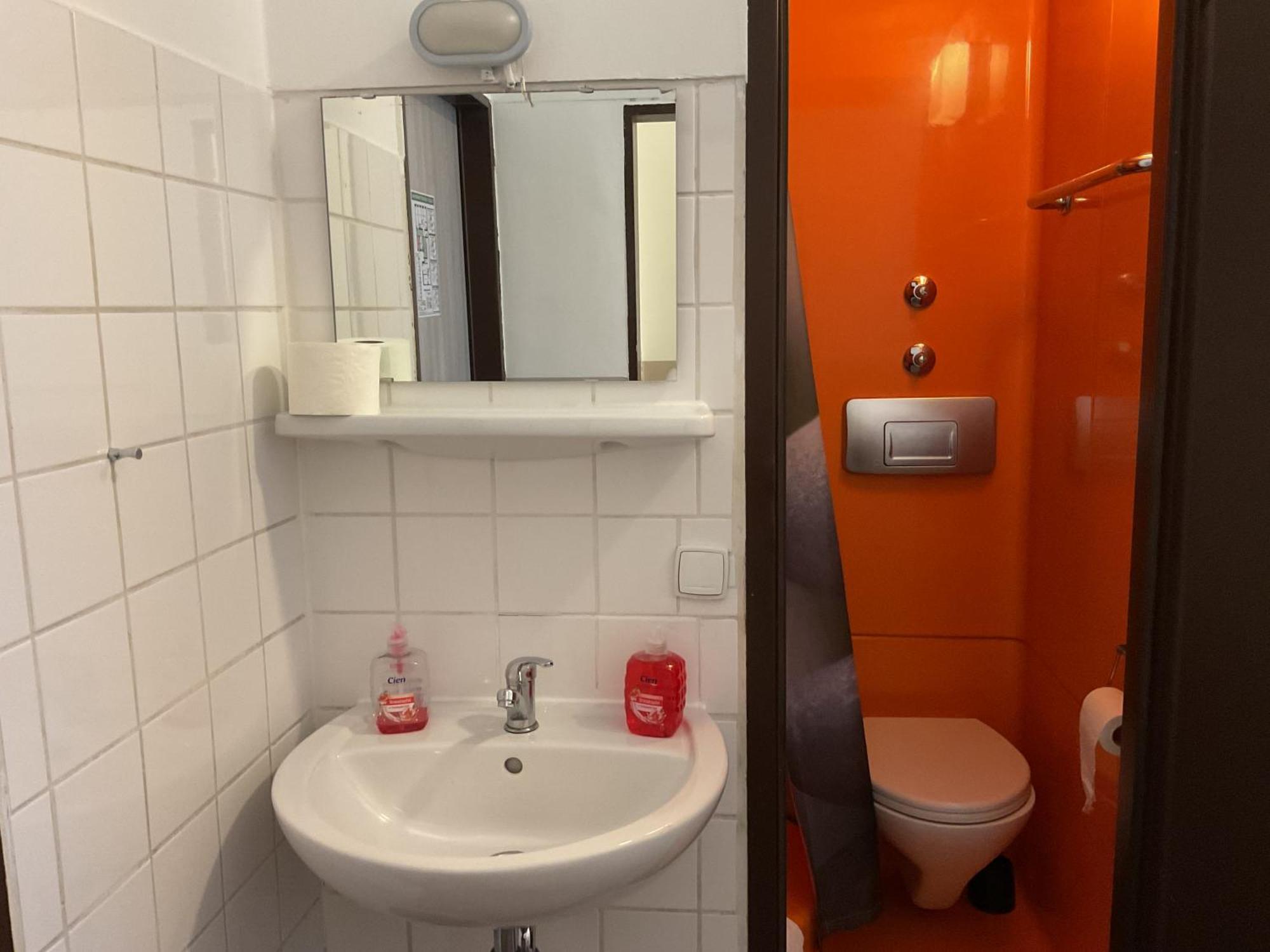 Pension&Hostel Anna - Monteurzimmer München Eksteriør bilde