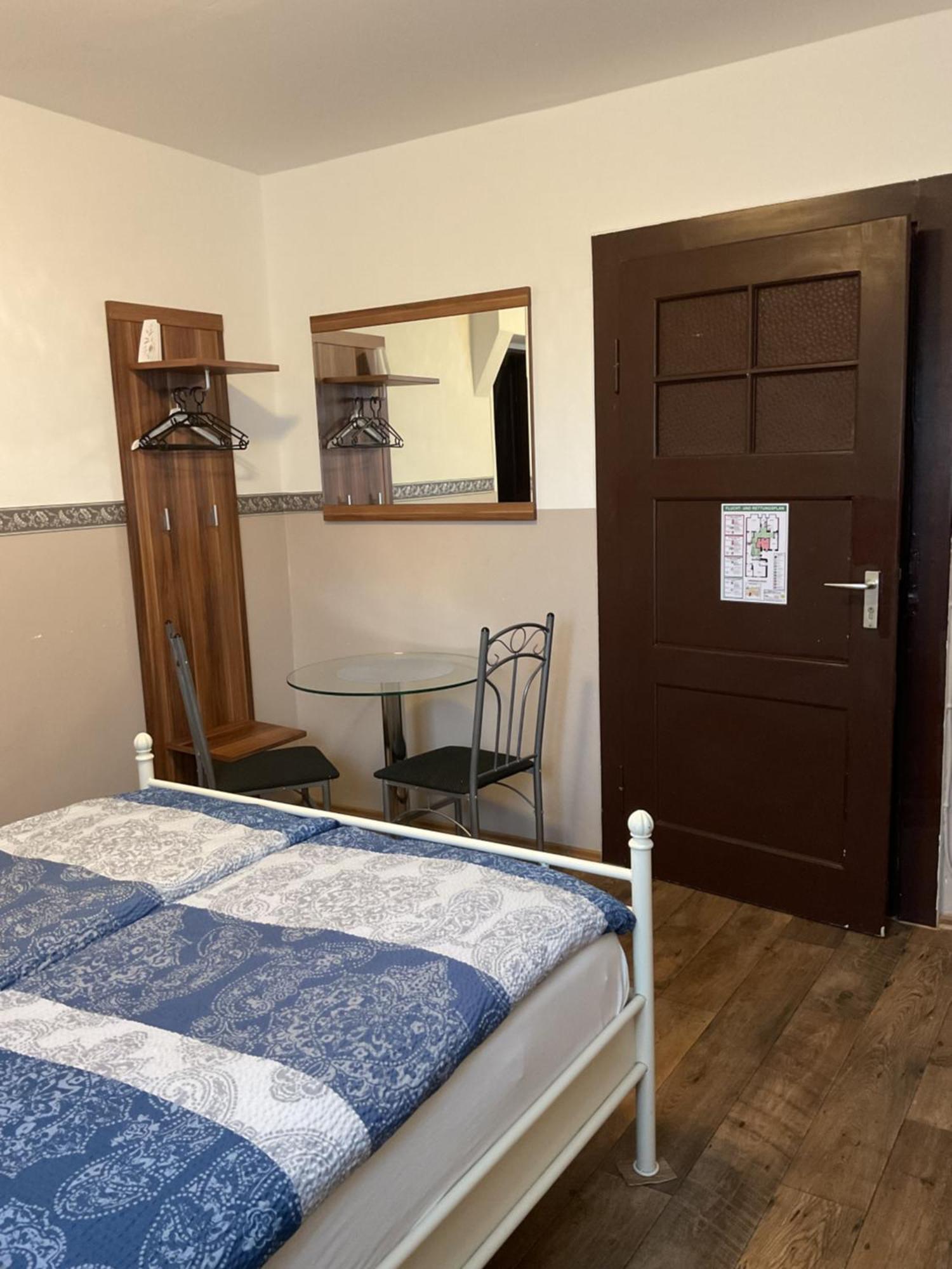 Pension&Hostel Anna - Monteurzimmer München Eksteriør bilde